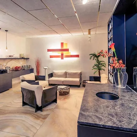 Plaza Szálloda Regensburg