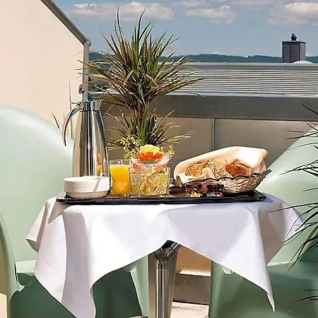 Plaza 4* Ρέγκενσμπουργκ