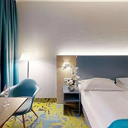 Mercure 4*