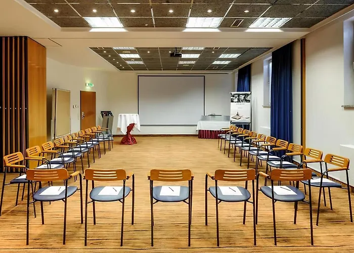 Ξενοδοχείο Plaza 4*